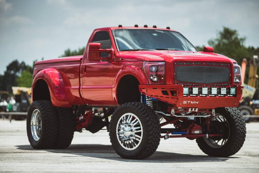 2014 Ford F-350 Lifted SEMA show truck