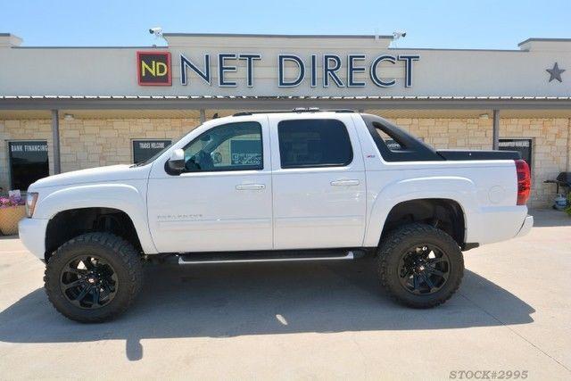 2011 Chevrolet Avalanche LT Z71 Lifted 4×4 Truck