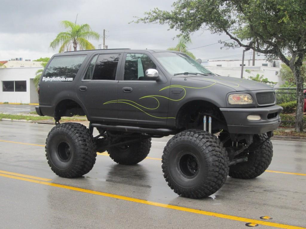 1997 Ford Expedition XLT Lifted Monster Truck