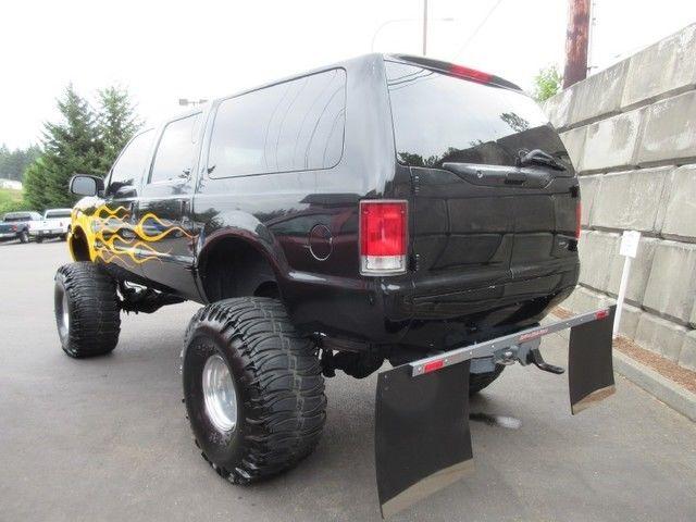 2000 Ford Excursion XLT 15in Lifted Monster on 44’s