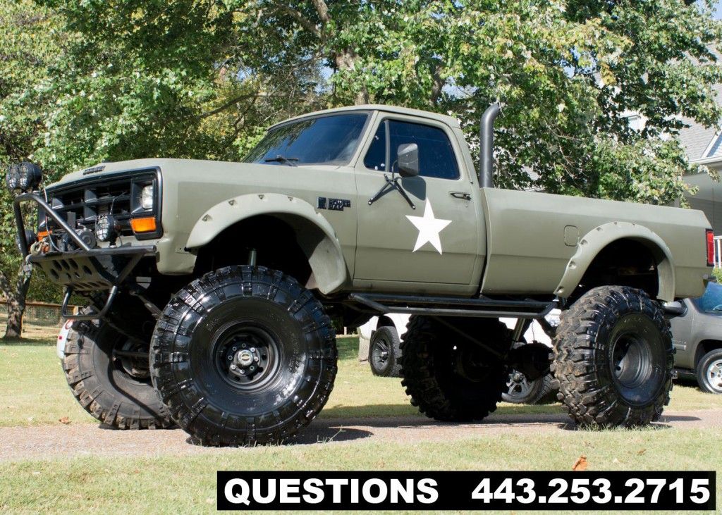 1989 Dodge RAM 2500 Mud Truck/monster Truck