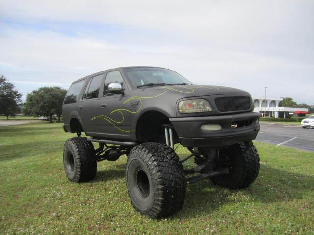 1997 Ford Expedition Street Legal Monster Truck 49″ GROWLERS