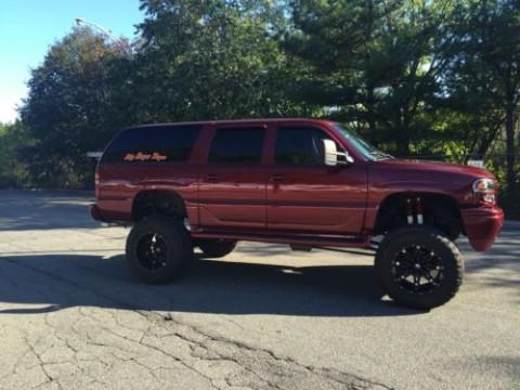 2002 GMC Yukon 4dr 1500 4WD Monster Lifted for sale