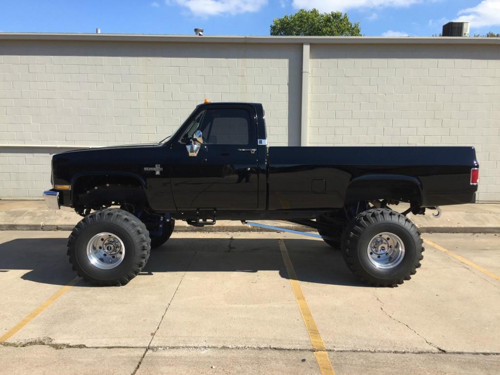 1986 Chevrolet Silverado 3500