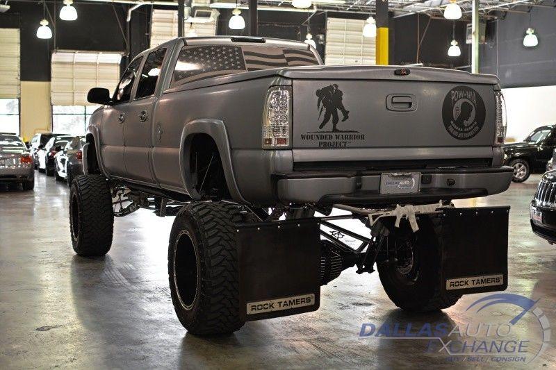 2005 Chevrolet Silverado 2500hd Custom SEMA Truck for sale