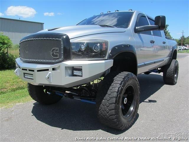 2006 Dodge Ram 2500 Pickup Truck