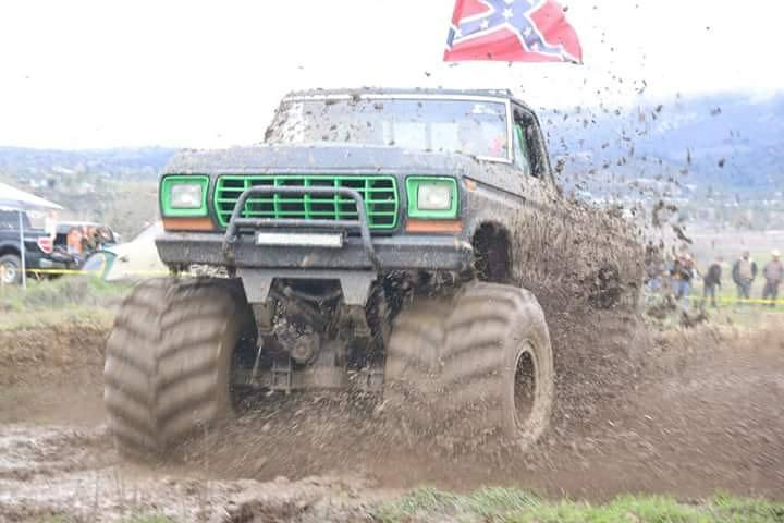 Awesome 1976 Ford F-250 Monster Truck