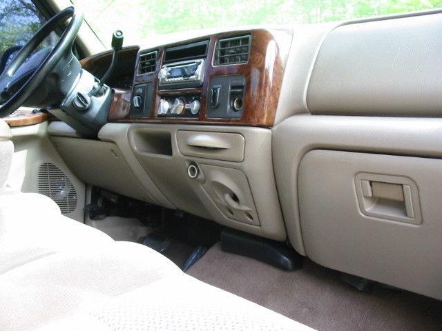 Rust free 2001 Ford F 250 xlt monster truck