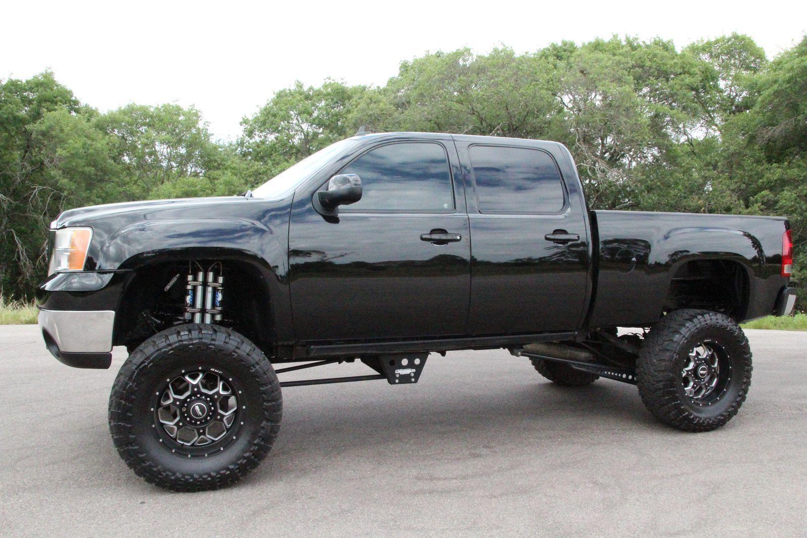 Loaded badass 2010 GMC Sierra 2500 SLT monster for sale