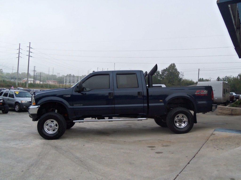 ready for work 2003 Ford F 350 XLT monster