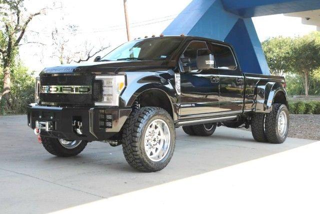 almost new 2017 Ford F 350 King Ranch monster truck