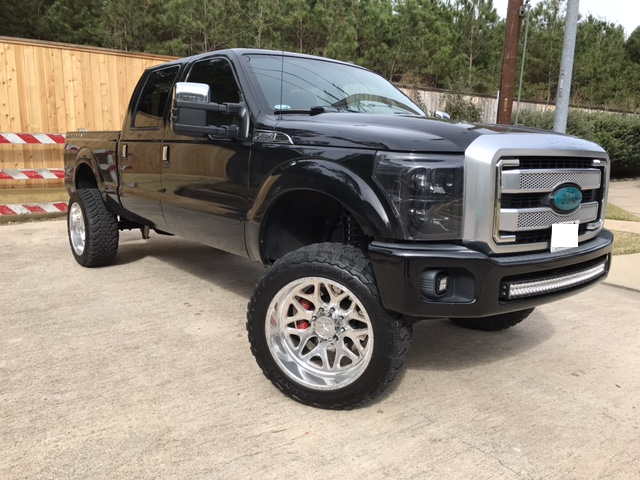 nicely customized 2015 Ford F 250 Platinum monster