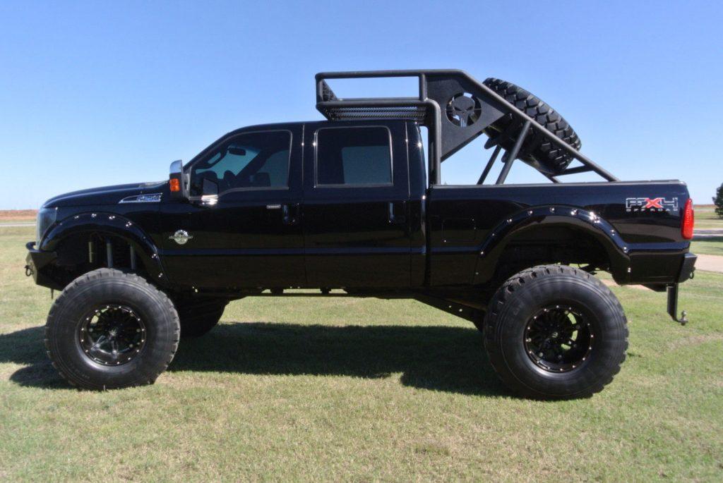 lifted 2011 Ford F 250 XLT monster truck