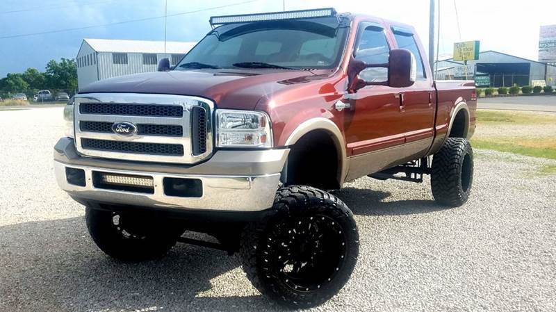 big lift 2005 Ford F 250 King Ranch monster truck