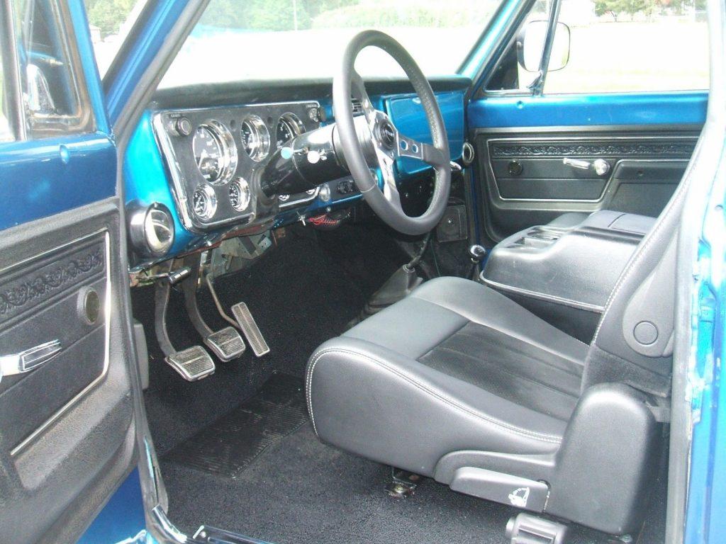 custom built 1972 Chevrolet C/K Pickup 3500 monster