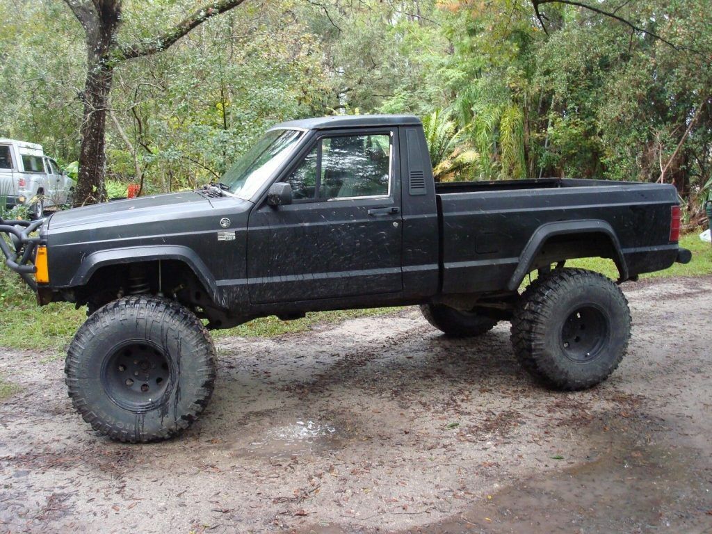 rare 1990 Jeep Comanche monster pickup