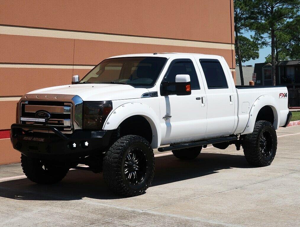 beautiful 2013 Ford F 250 Lariat monster pickup