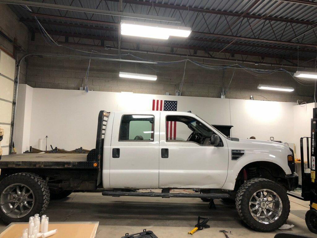 great running 2008 Ford F 350 flatbed crew cab monster