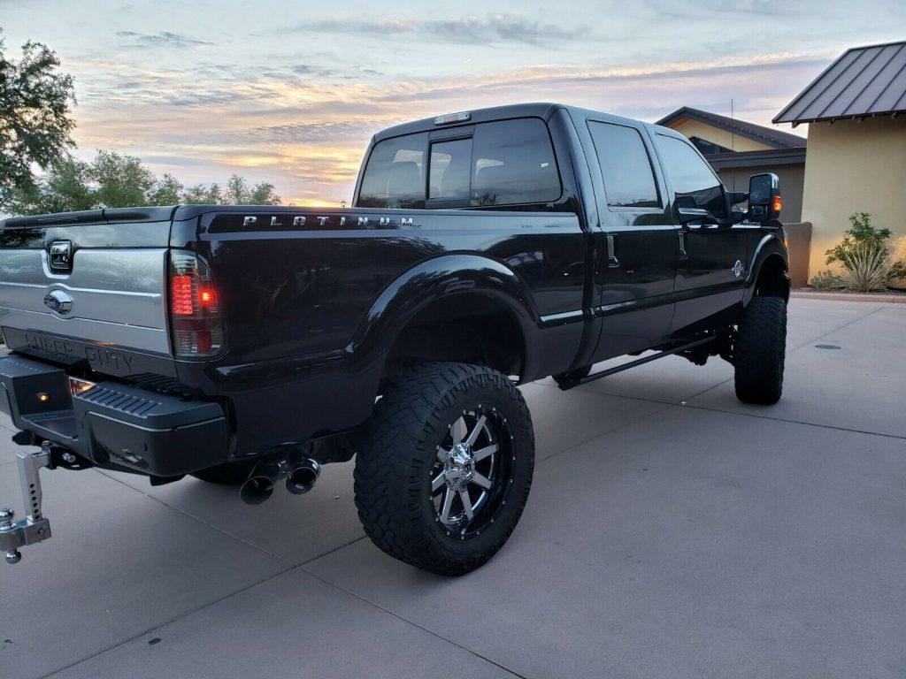 well tuned 2016 Ford F 250 PLATINUM monster truck