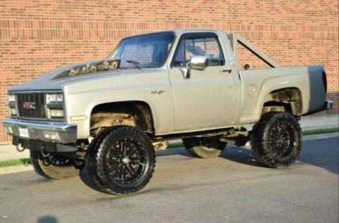 well modified 1985 Chevrolet C 10 1/2 Ton Stepside pickup monster for sale