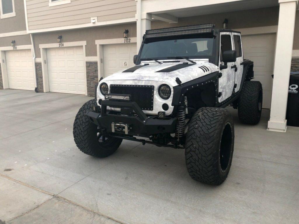 completely modified 2007 Jeep Wrangler Rubicon monster