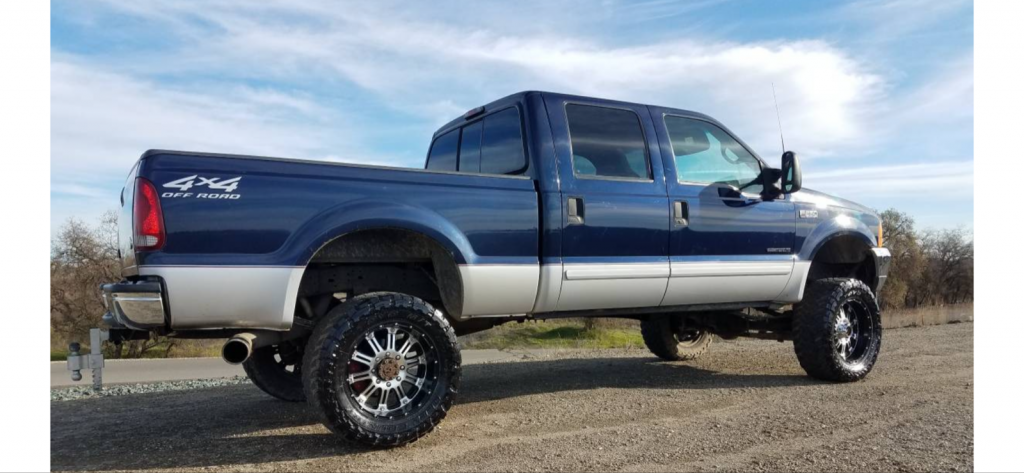nicely upgraded 2001 Ford F 250 XLT monster