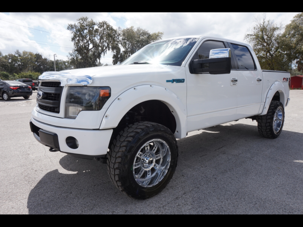 nice and clean 2013 Ford F 150 XLT Supercrew monster