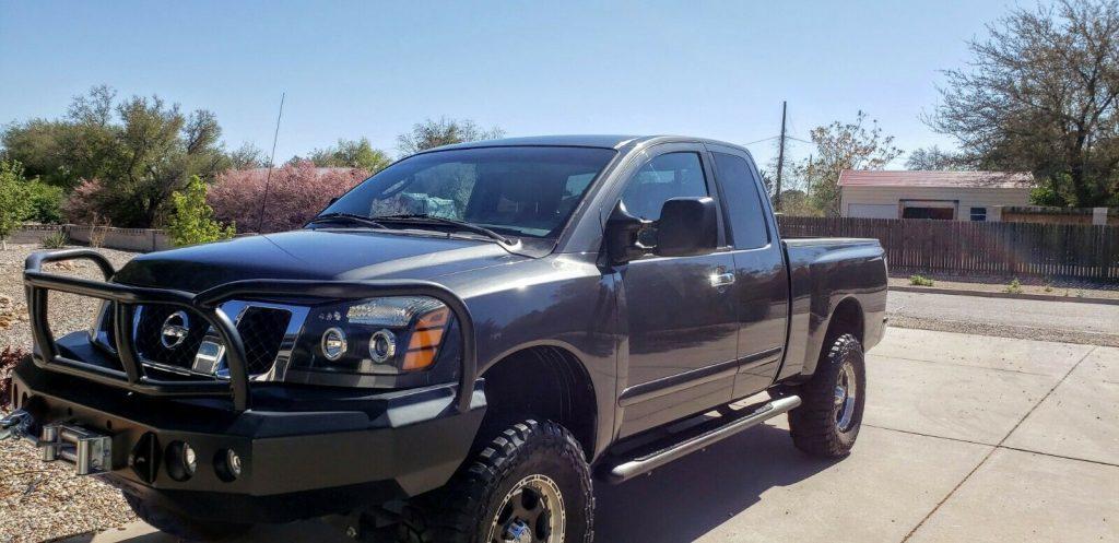 modified 2006 Nissan Titan SE monster