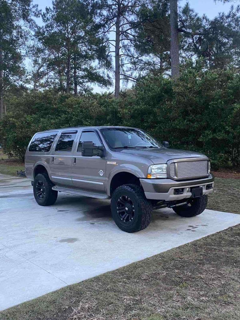 new parts 2004 Ford Excursion LIMITED monster