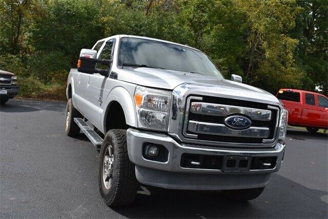 well equipped 2011 Ford F 250 Lariat monster