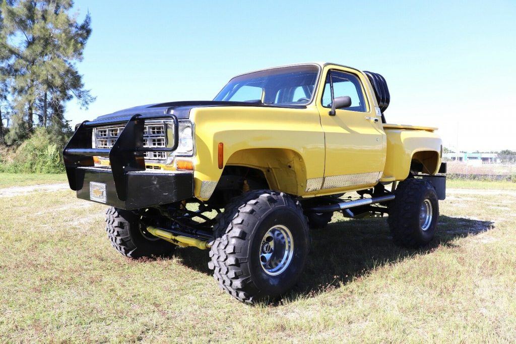 perfectly modified 1976 Chevrolet C 10 monster