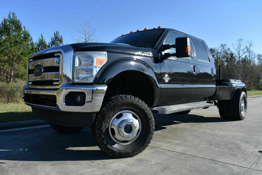 2014 Ford F-350 Lariat monster [strong companion in great shape]
