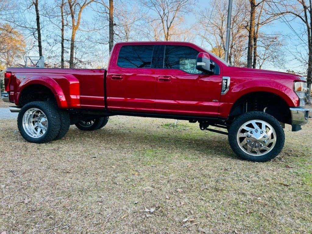 2021 Ford F-350 SUPER DUTY 4×4 Lariat monster [every option except sunroof]