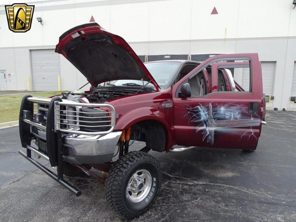 1999 Ford F-350 Super Duty monster truck [well modified and optioned]