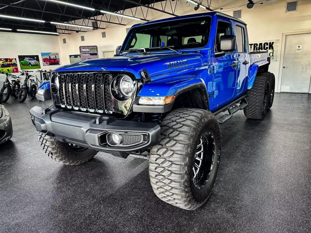 2022 Jeep Gladiator Sport Pickup 4D 5 ft monster [Professionally built and converted]