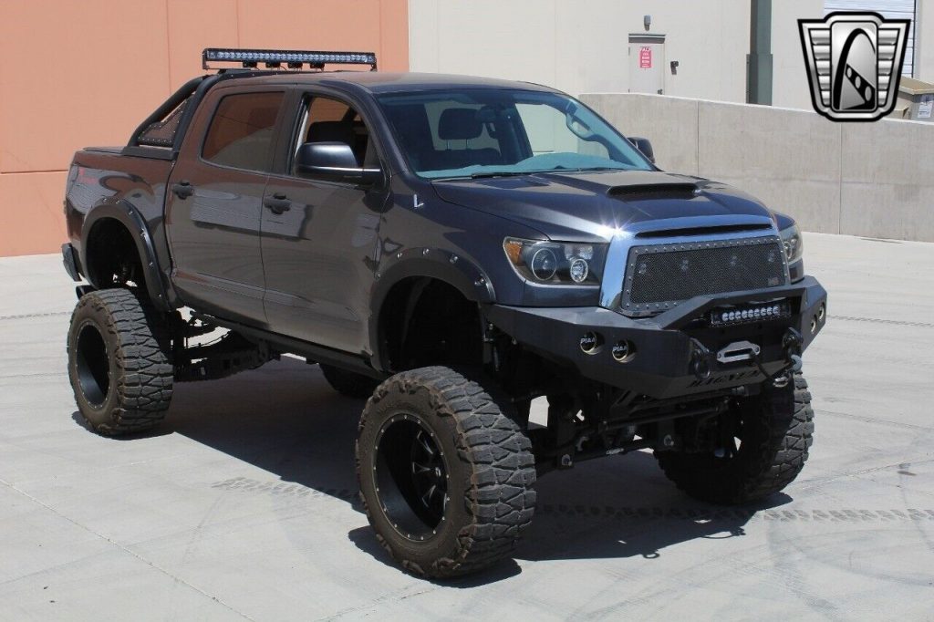 2013 Toyota Tundra monster truck [low mileage]