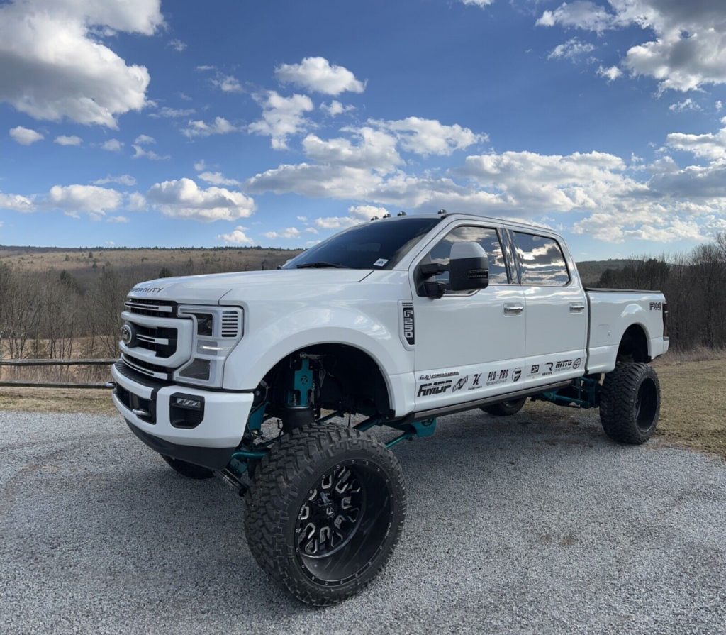 2022 Ford F-250 Platinum monster [factory special order]