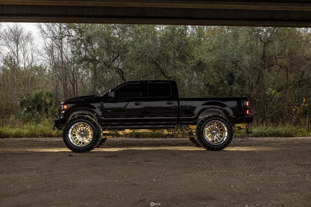 2017 Ford F-250 monster truck [weekly detailed]